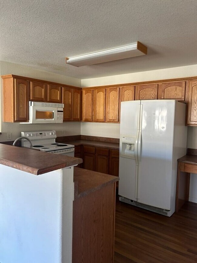Building Photo - Apartment at River Park Condos