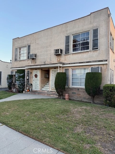 Building Photo - 3136 Flower St