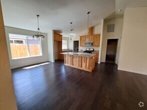 Building Photo - 2022 Construction 3 Bed, 2 Bath Close to D...