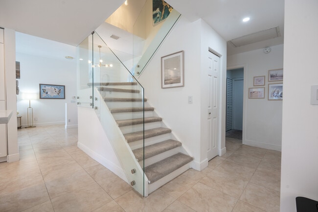 Building Photo - 18004 SW 20th St