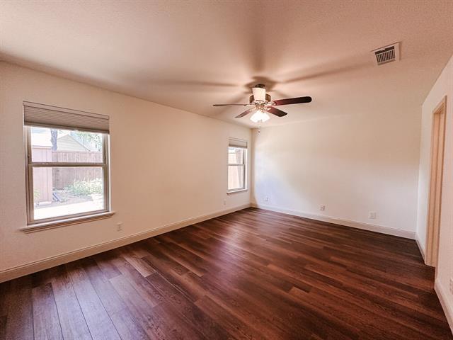 Building Photo - 4221 Spring Meadow Ln