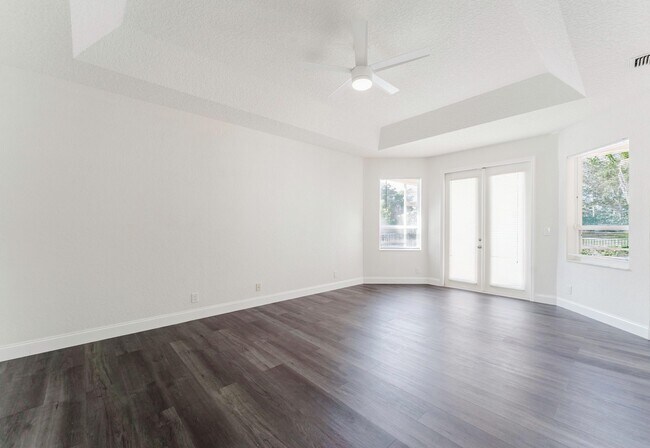 Building Photo - 12630 Torbay Dr