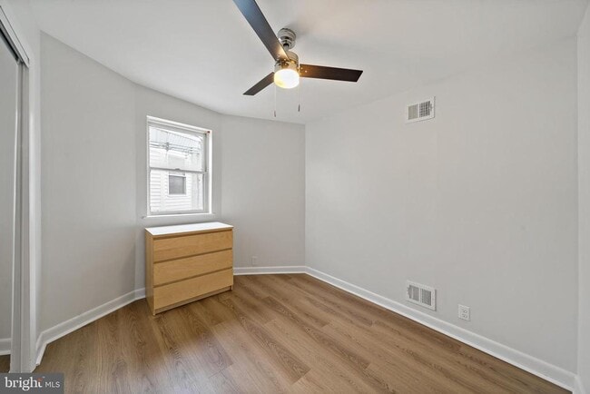 Building Photo - 2630 S Rosewood St