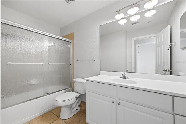 Building Photo - 5202 Hampton Beach Pl