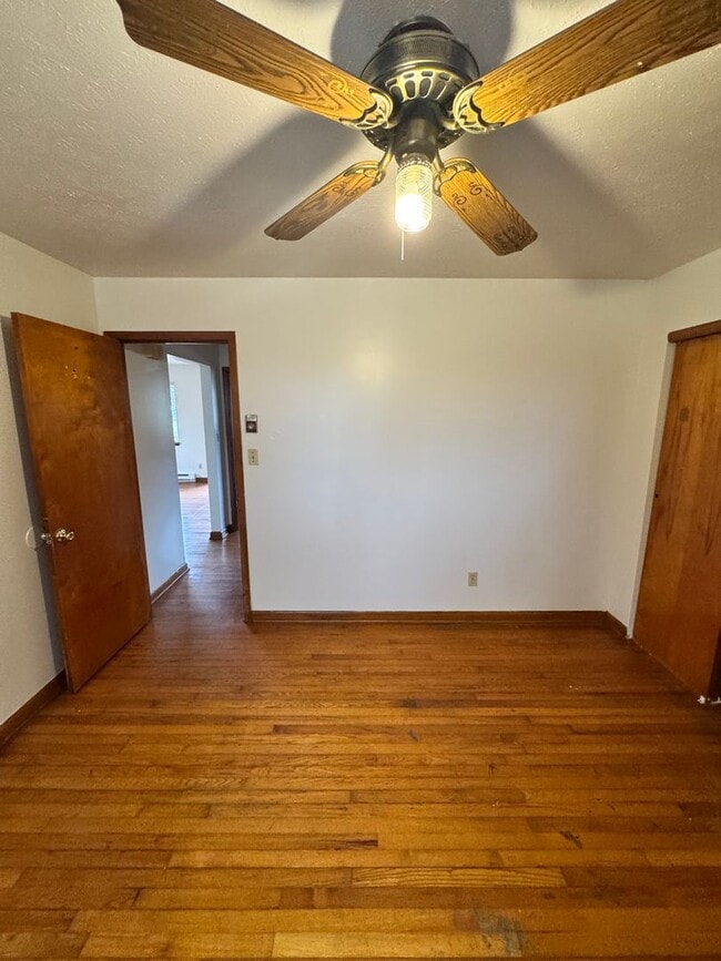 Building Photo - 2/1 outside city limits of Shelby, NC