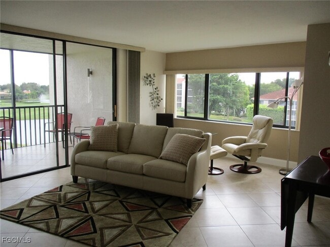 Building Photo - 4160 Steamboat Bend E