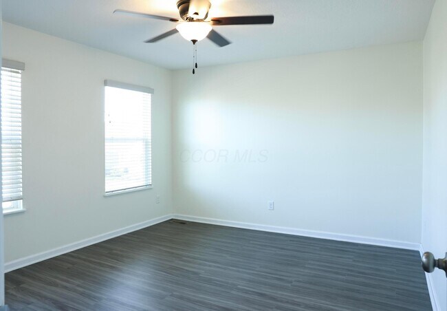 Building Photo - 11921 Warbler Wy