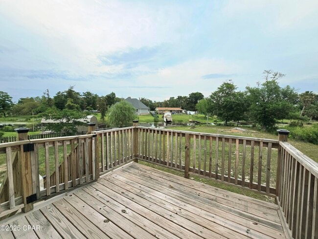 Building Photo - 7248 Shady Dr