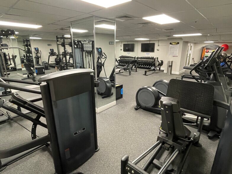 Fitness Room - 40 E 9th St