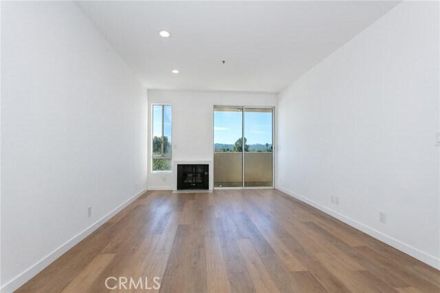 Building Photo - 19350 Sherman Way