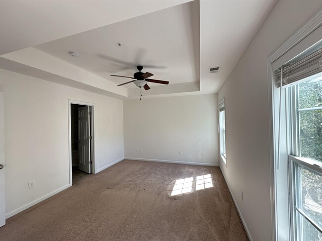 Building Photo - 514 Hay Hill Ln