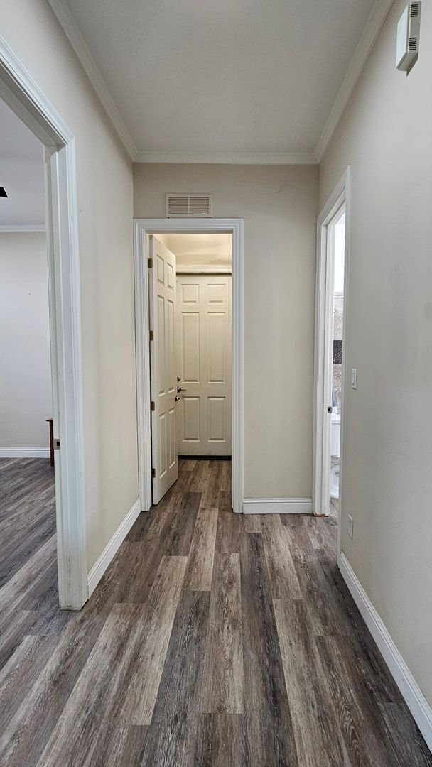 Building Photo - Luxurious Home in North Bakersfield 3 BD 3 BA