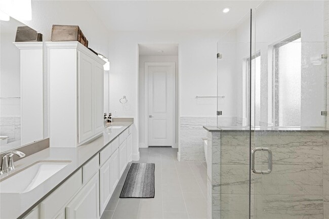 Building Photo - 312 Palatino Bend
