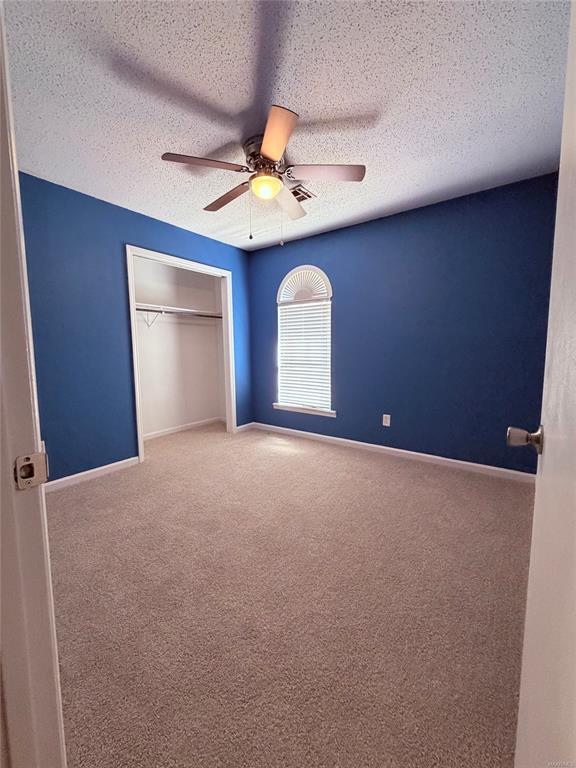 Building Photo - 6735 Pineleaf Dr