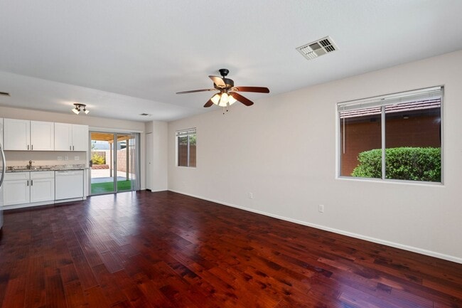 Building Photo - Live in Rancho El Dorado | Spacious 3 Bed Near Golf & Parks