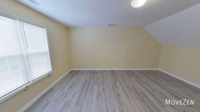 Building Photo - 5421 Advantis Dr