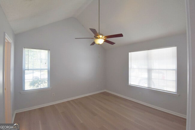 Building Photo - 402 Sherrels Ford