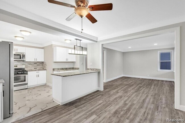 Building Photo - 3134 Harvard Rd