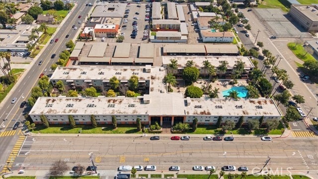 Building Photo - 400 N Acacia Ave