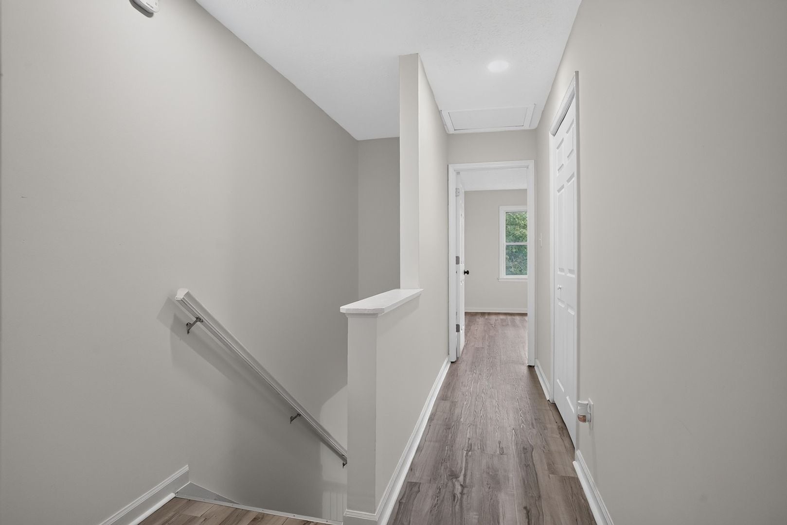 Building Photo - 2250 Kings Gate Cir SW
