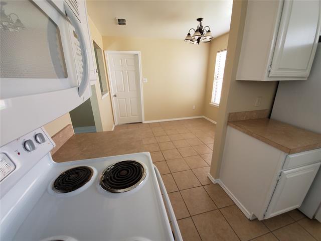 Building Photo - 817 Mountain Laurel Ln