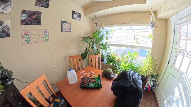 Building Photo - 5021 Brookfield Dr