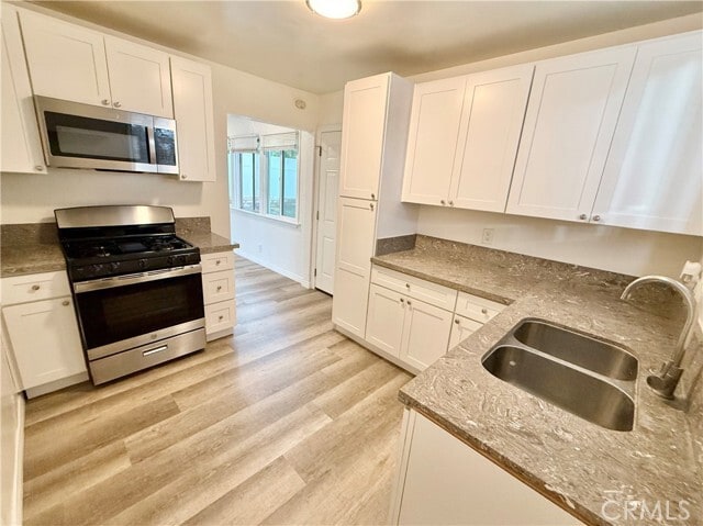 Building Photo - 11424 Marquardt Ave