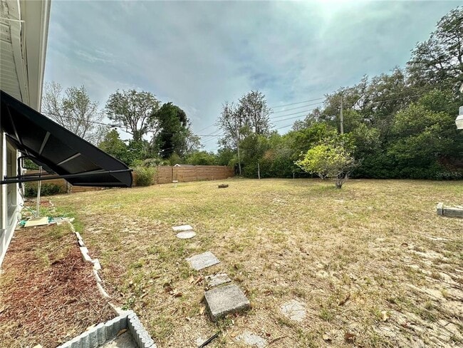 Building Photo - 1514 Hitakee Ave