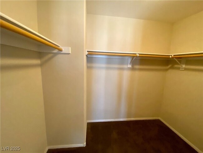 Building Photo - 9208 Red Knoll St