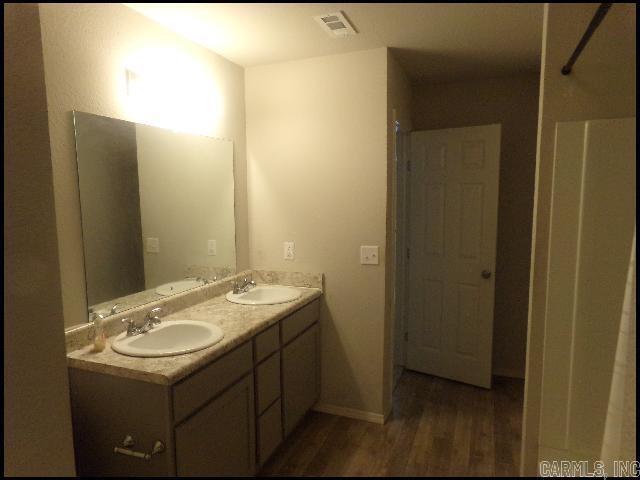 Building Photo - 8701 Northwood Creek Dr