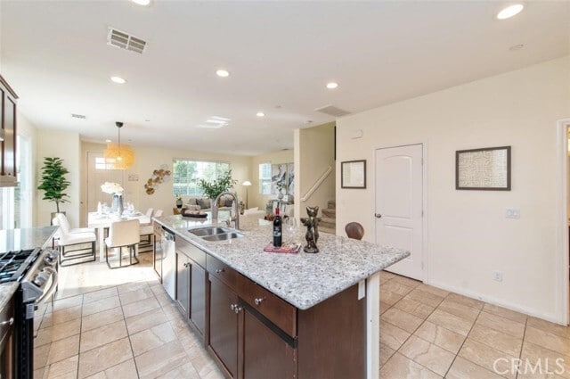 Building Photo - 8607 Adega Dr