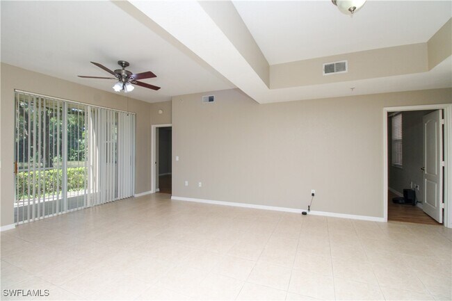 Building Photo - 354 Dover Pl