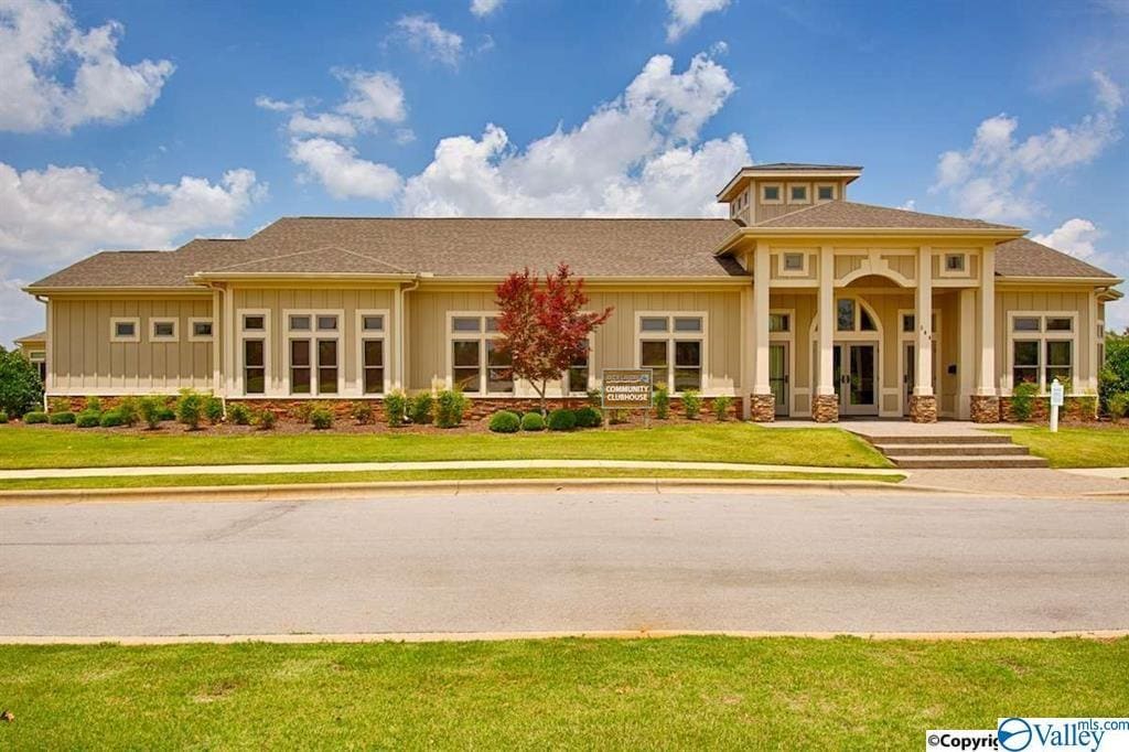 Building Photo - 412 Promenade Dr SW