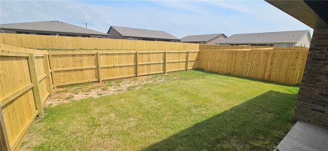 Building Photo - 518 NW 68th Ave