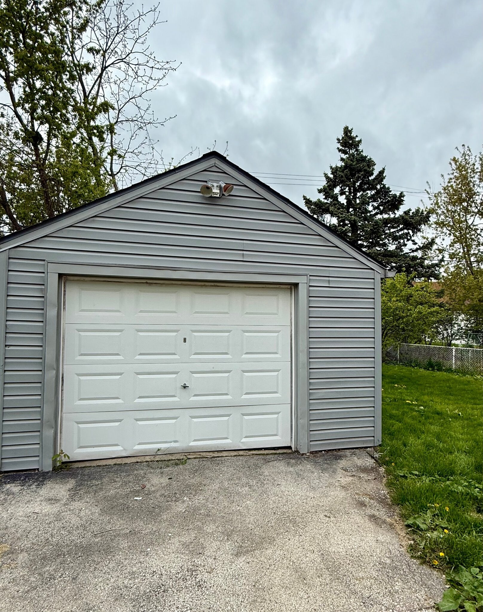 Building Photo - 3641 N 93rd St