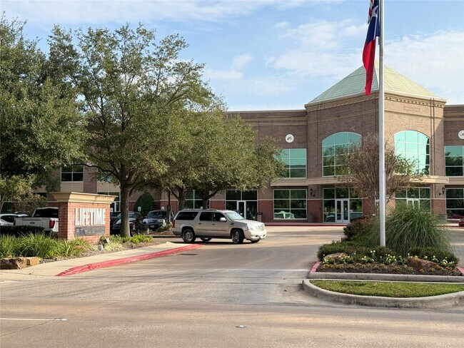 Building Photo - 13600 Breton Ridge St