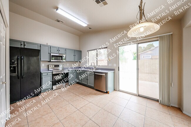 Building Photo - 23622 N 36th Dr