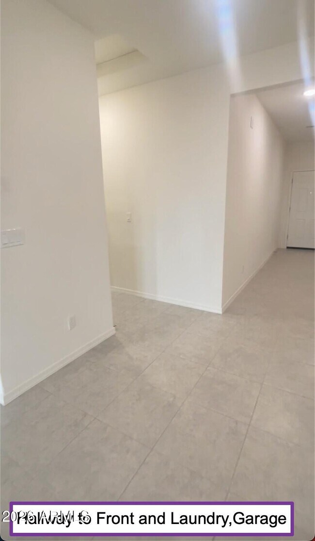 Building Photo - 16663 W Christy Dr