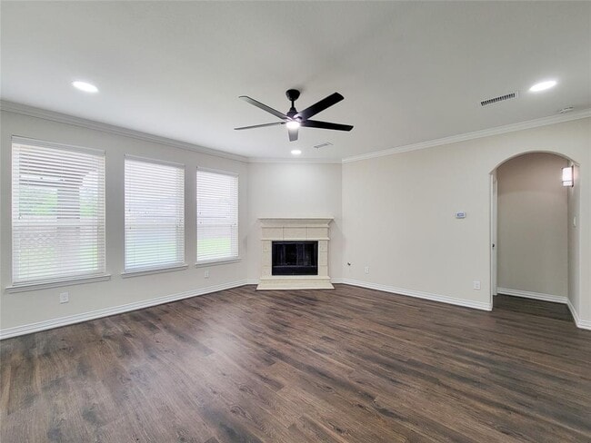 Building Photo - 21422 Beverly Chase Dr
