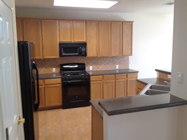 Building Photo - 13316 Bosswood Dr