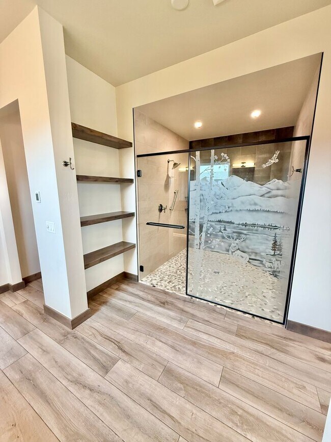 Building Photo - 2387 Harding Pk Ct