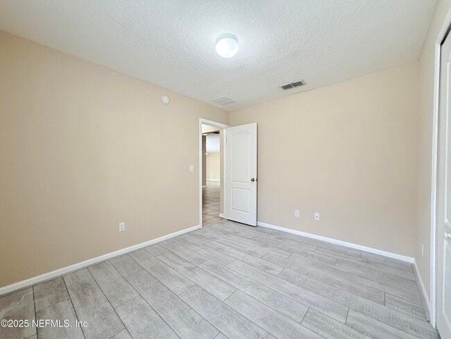 Building Photo - 16217 Dowing Creek Dr