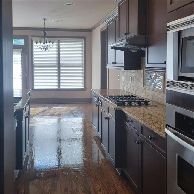 Building Photo - 5230 Habersham Hills Dr