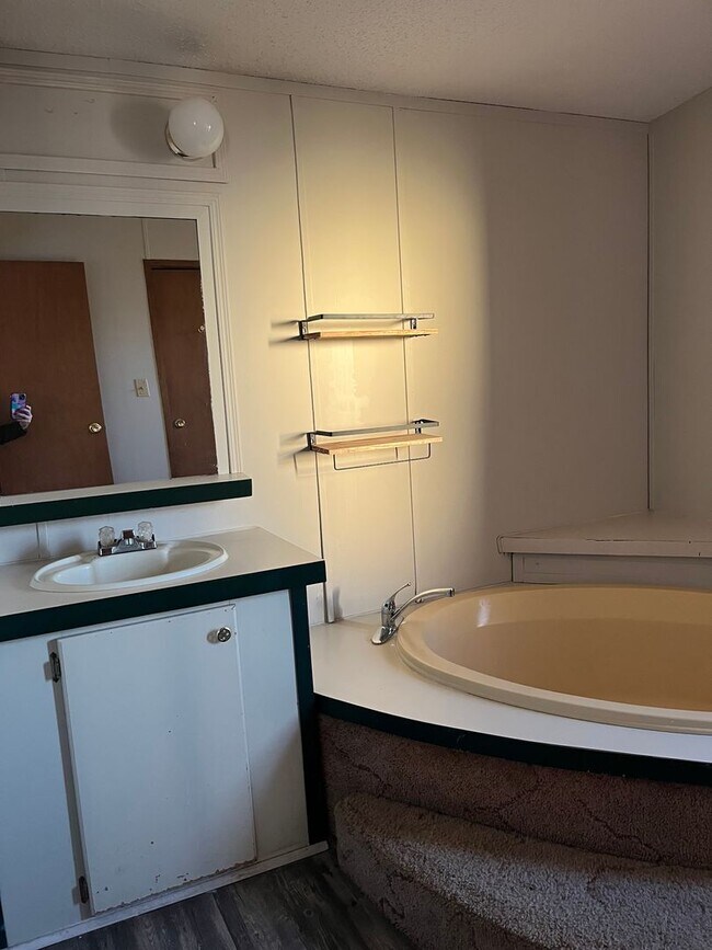 Building Photo - Call the Lexington office at 803-359-0793