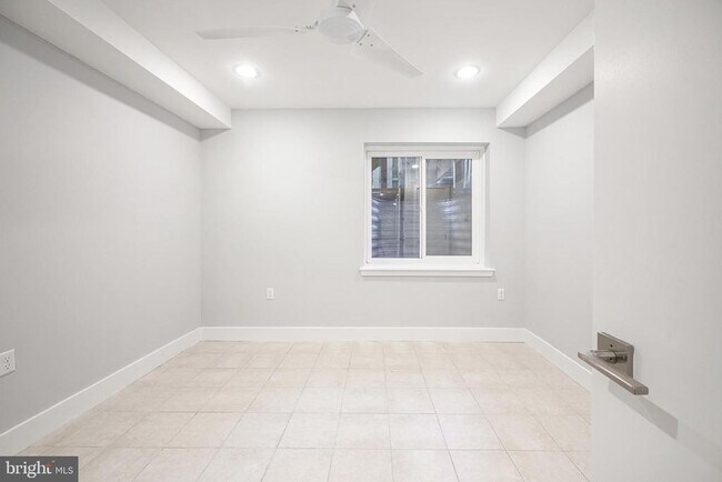 Building Photo - 1449 S Bouvier St