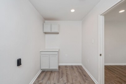 Building Photo - 126 Camellia Pl