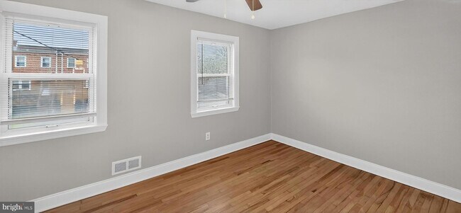 Building Photo - 8303 Ridgely Oak Rd