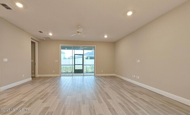 Building Photo - 75 Dade Ct