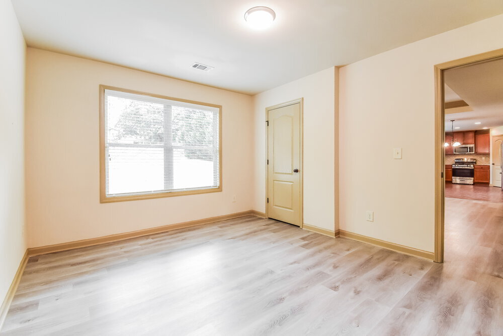 Building Photo - 2080 Raegan Way