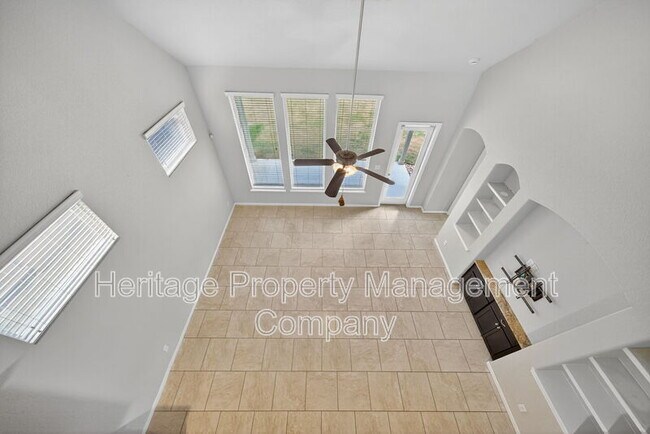 Building Photo - 1226 Hidden Cave Dr